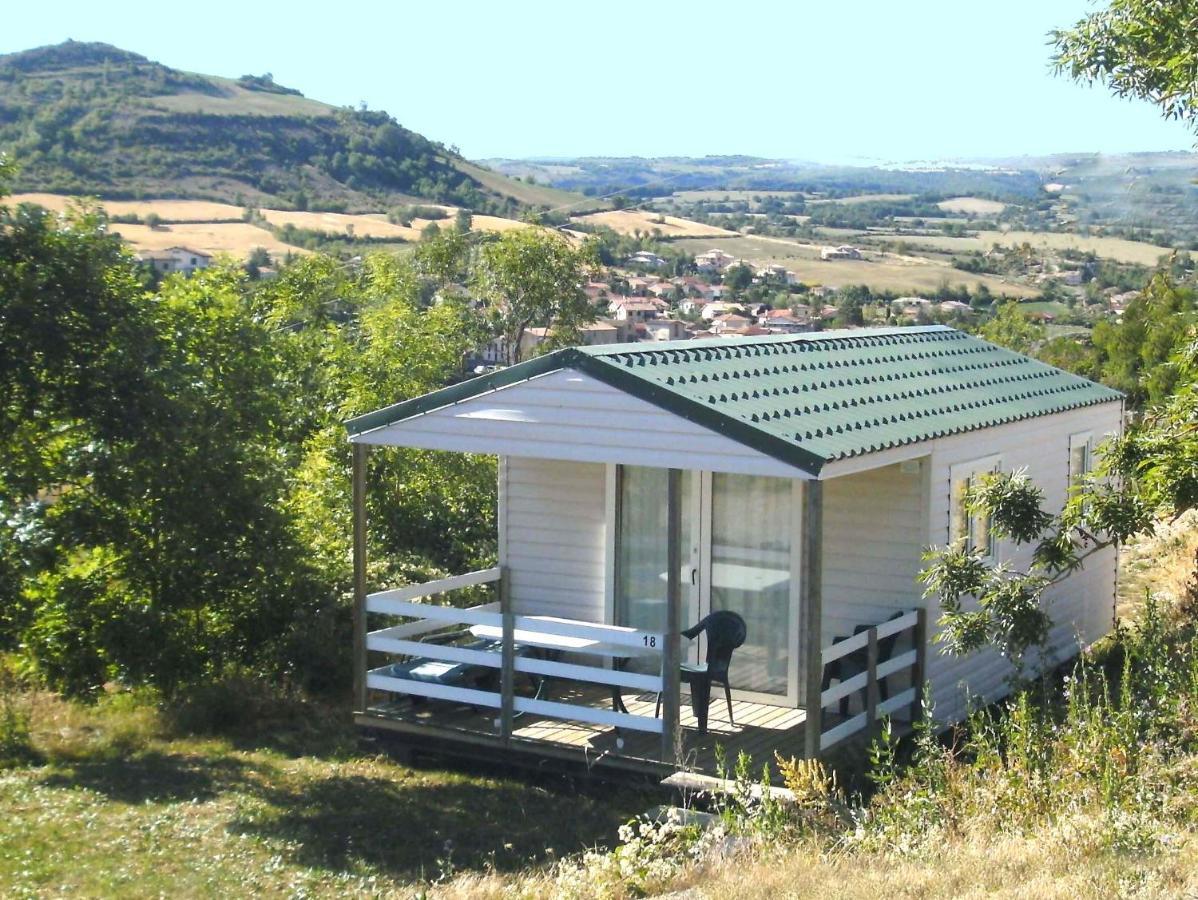 Saint-Georges-de-Luzençon Val St Georges酒店 外观 照片